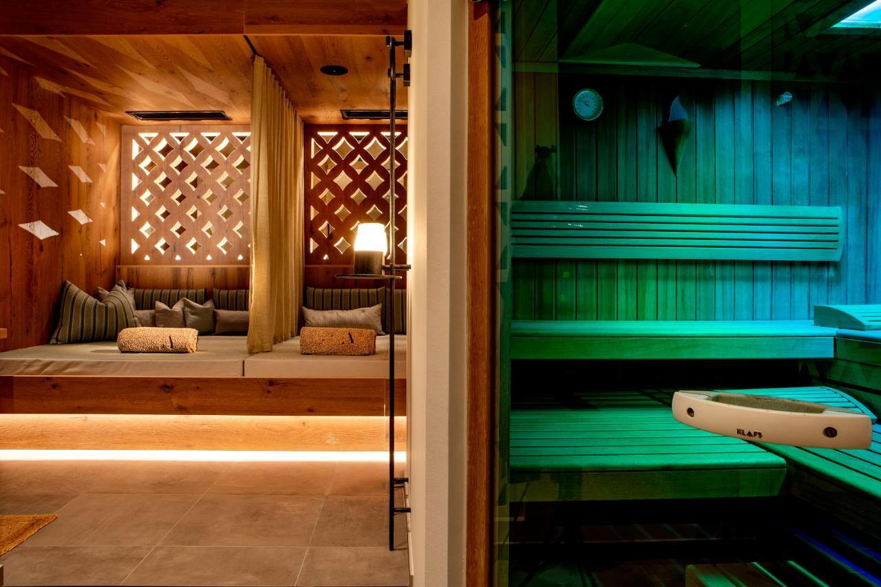Aktivhotel Alpendorf Sankt Johann im Pongau Exteriör bild