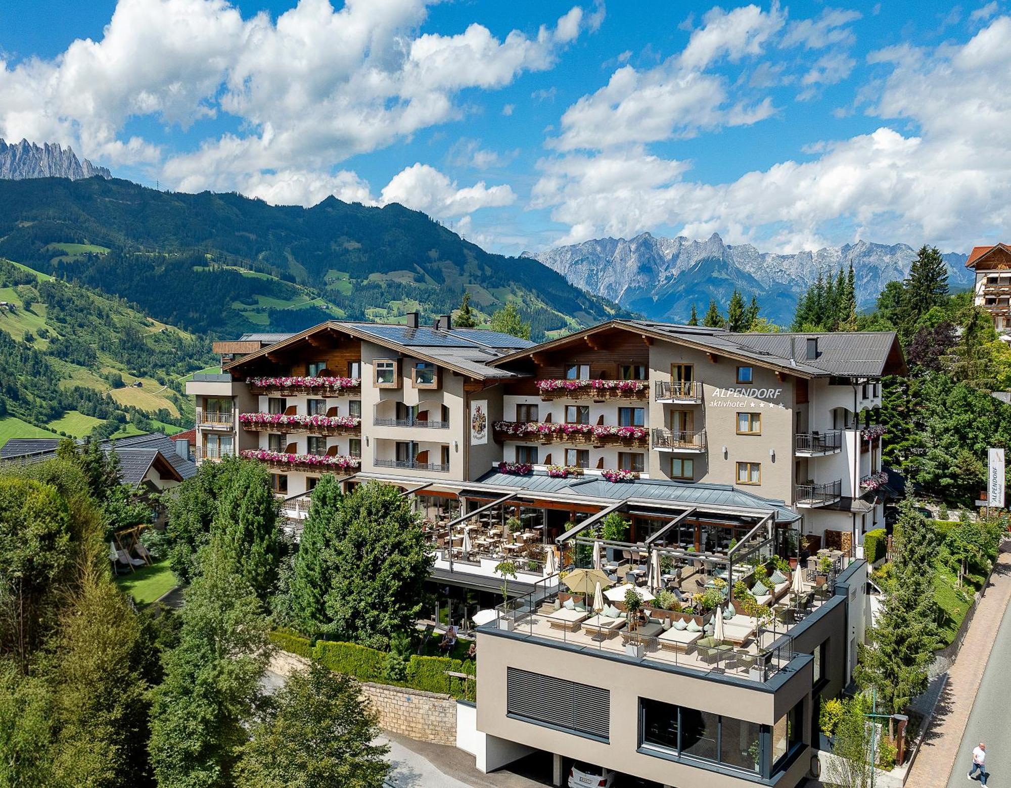 Aktivhotel Alpendorf Sankt Johann im Pongau Exteriör bild