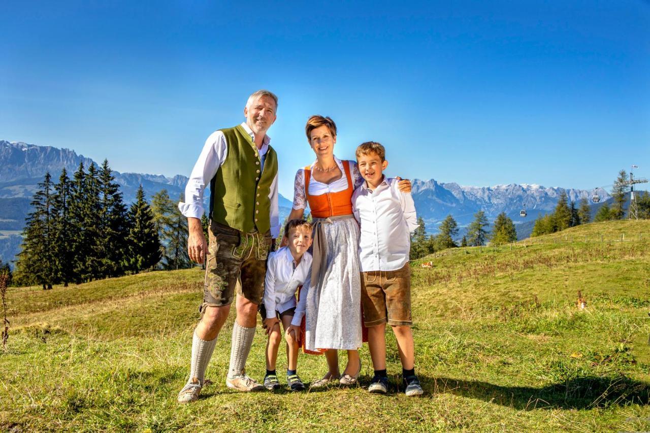 Aktivhotel Alpendorf Sankt Johann im Pongau Exteriör bild